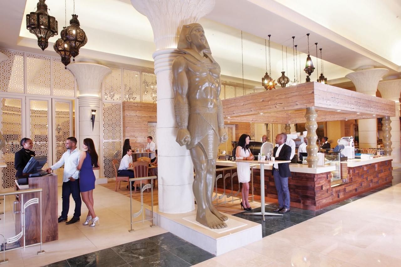 Peermont D'Oreale Grande At Emperors Palace Kempton Park Exterior foto